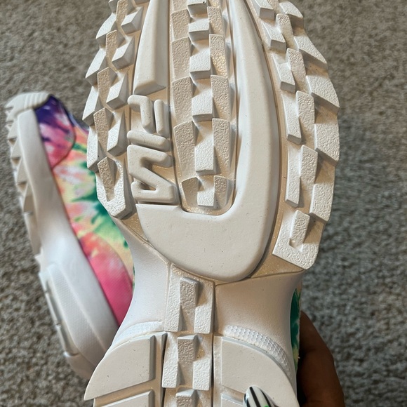 NWOT FILA Women’s Disruptor II Tie Dye Platform Sneakers U.S. Size 8.5 - Picture 8 of 12